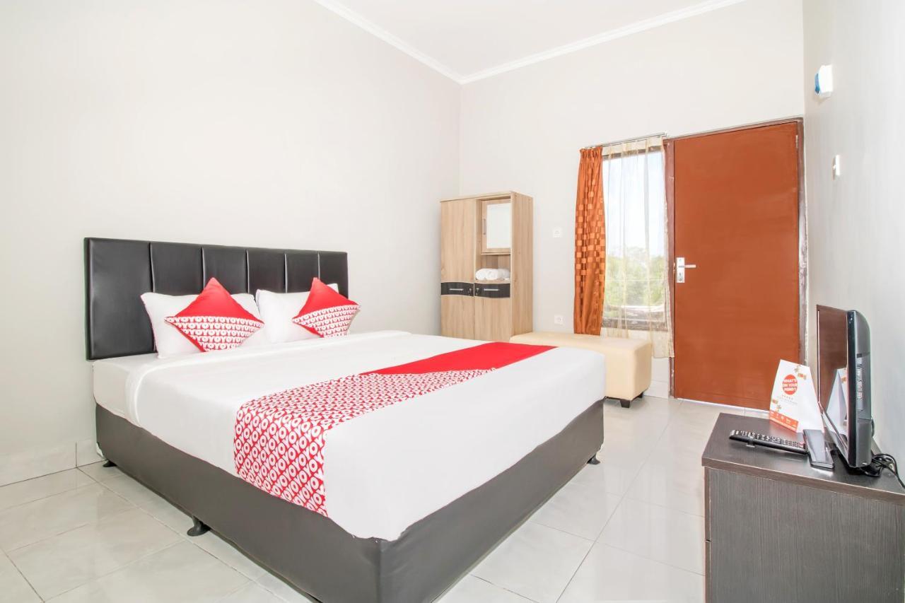 Oyo 2984 Berlian House Ungasan Hotel Jimbaran Exterior foto