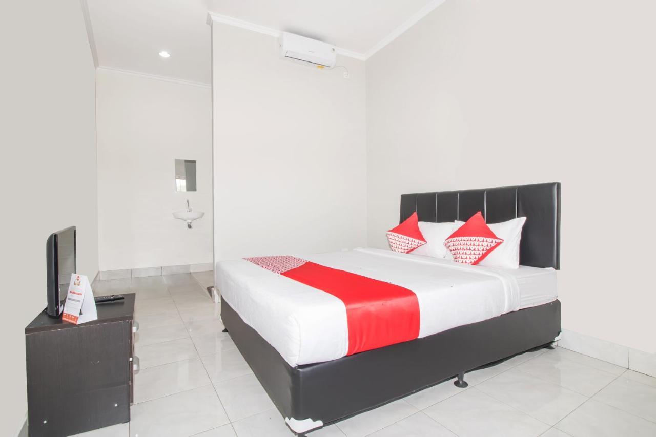 Oyo 2984 Berlian House Ungasan Hotel Jimbaran Exterior foto