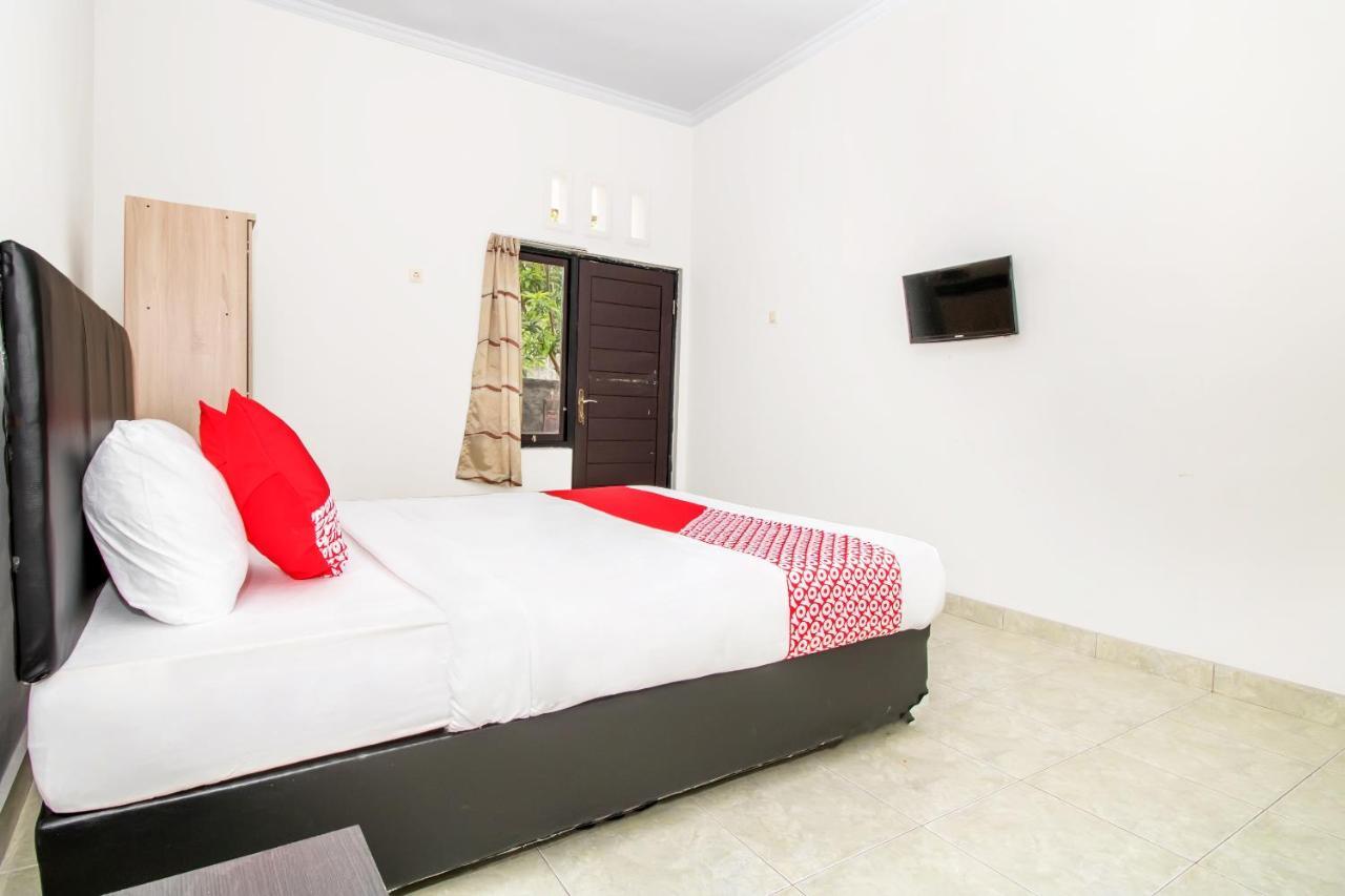 Oyo 2984 Berlian House Ungasan Hotel Jimbaran Exterior foto